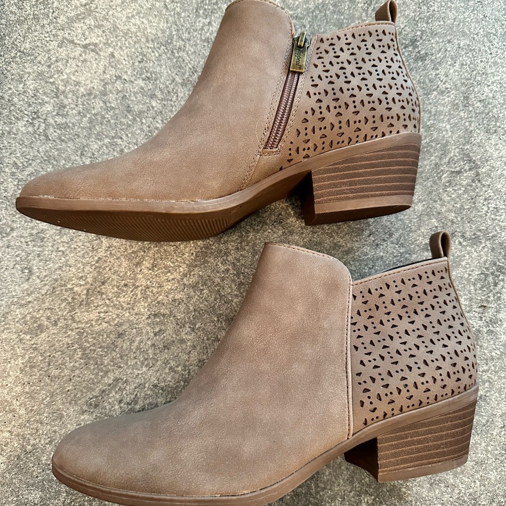 Xappeal women’s booties